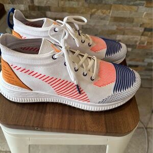 Puma Mens White EvoKnit Sneakers with Orange and Blue Stripes Size 9